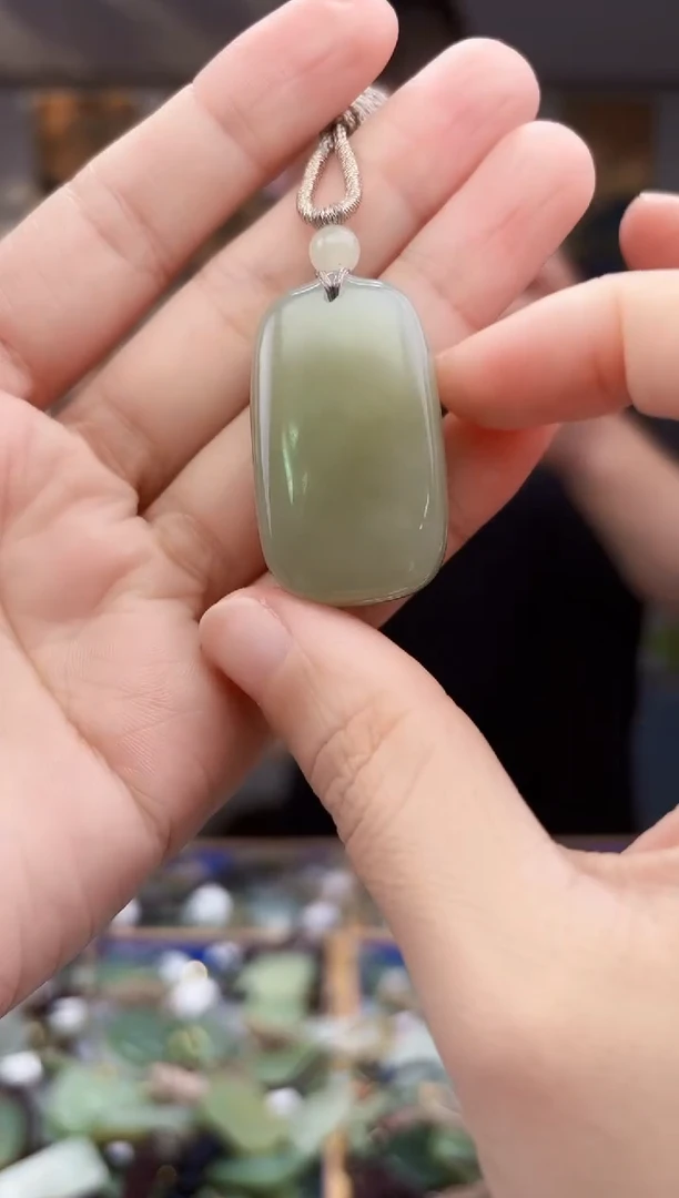 未镶嵌和田玉挂件拍一发一