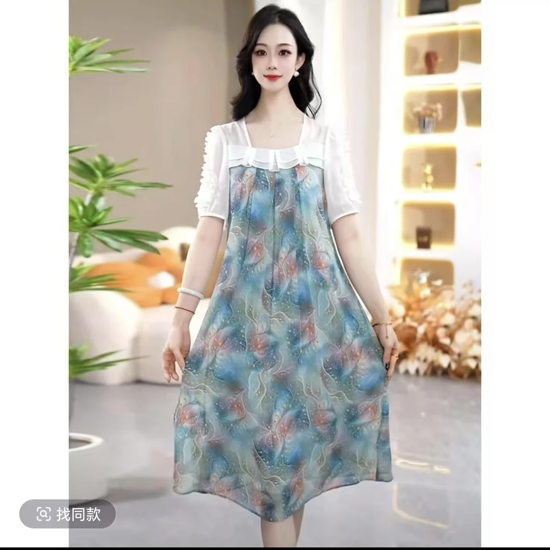 67668早夏新款气质大牌碎花连衣裙显瘦收腰高腰洋气大码复古韩版