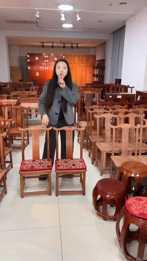 花梨木类端景台一对打蜡小巴花小官帽椅34