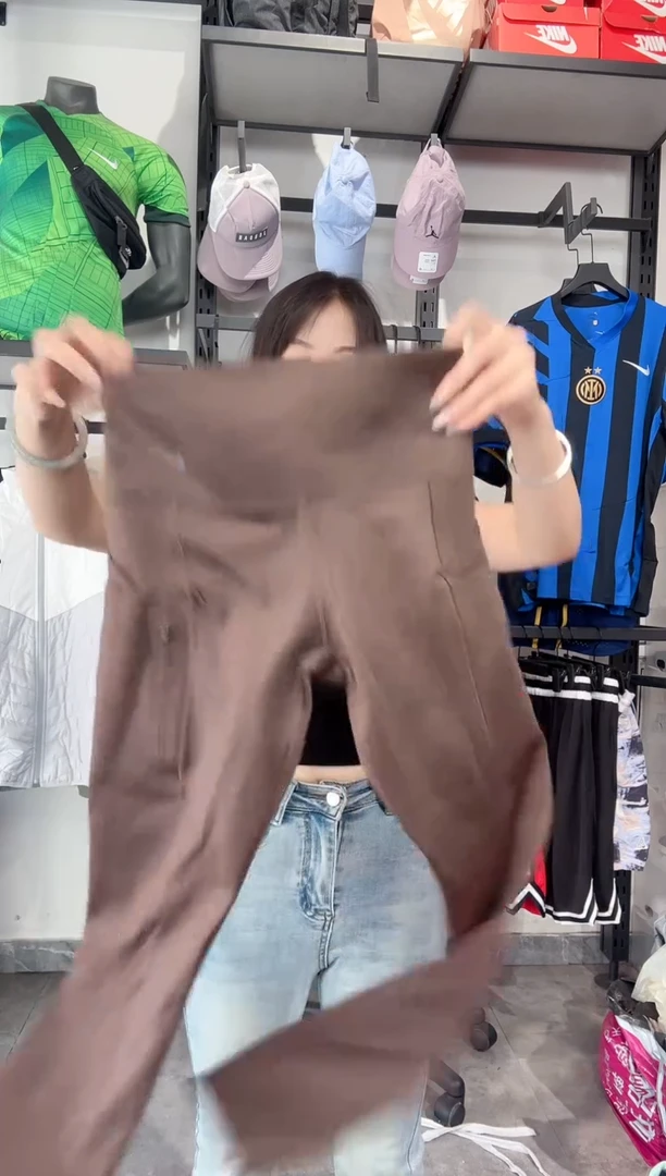 1582 编码 瑕疵款直播间过款为准 尺码M