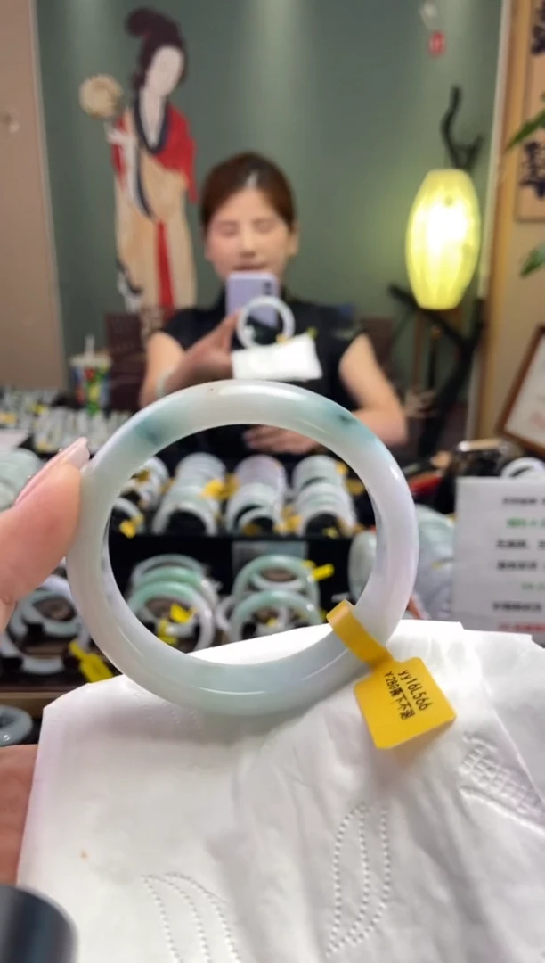 翡翠手镯未镶嵌56.6圈口x
