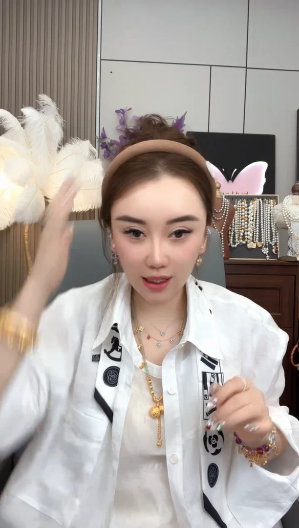 亚克力不锈钢咖色猪鼻子