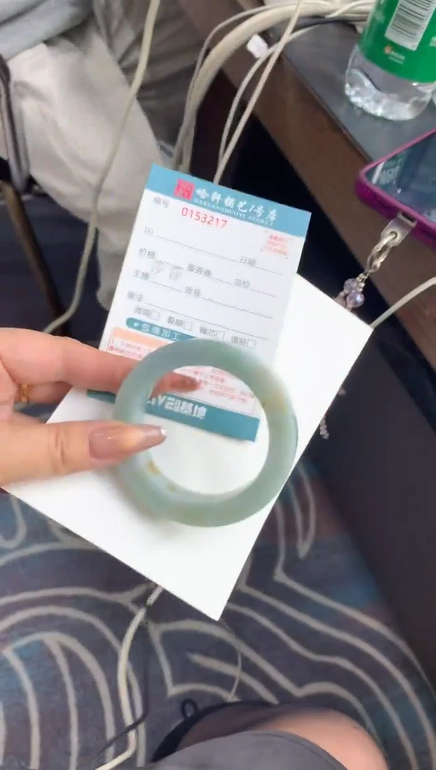 未镶嵌手镯定制翡翠娜*手镯定制不退不换