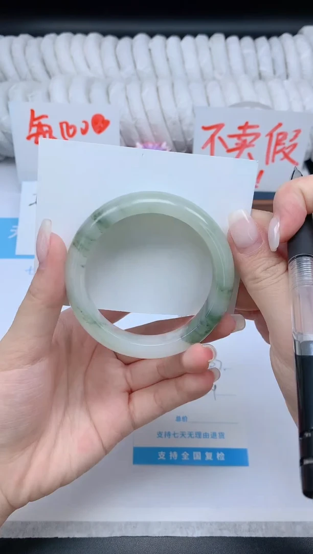 石英质玉手镯未镶嵌K207-54