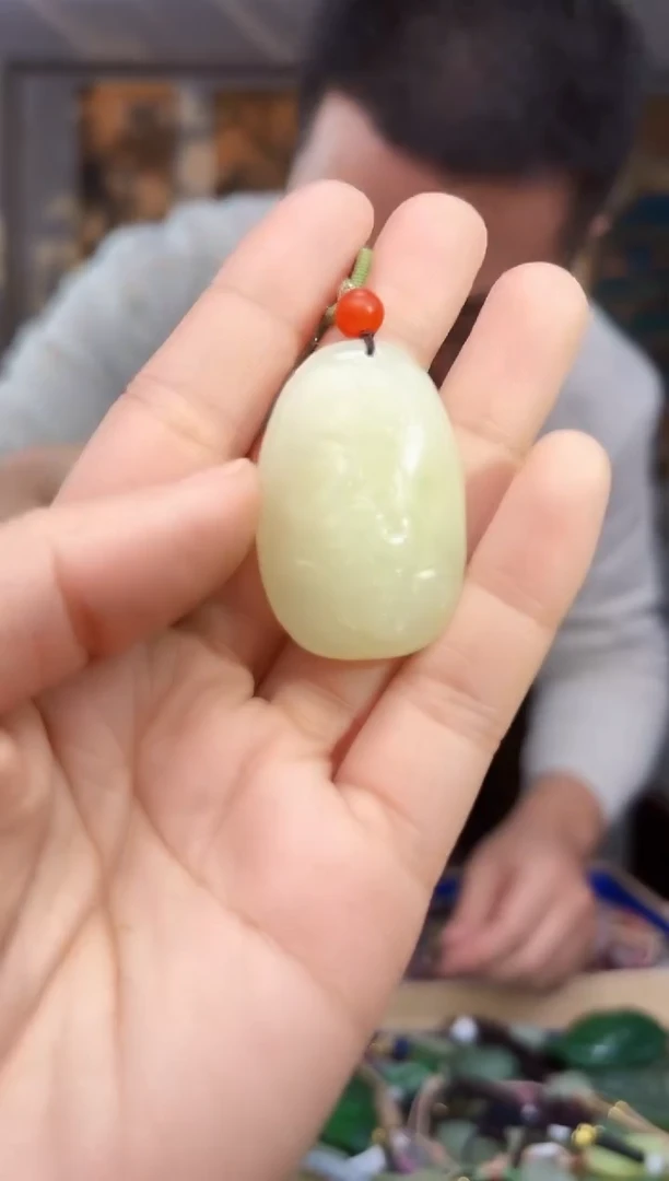 【闪购商品】和田玉颈饰未镶嵌拍一发一