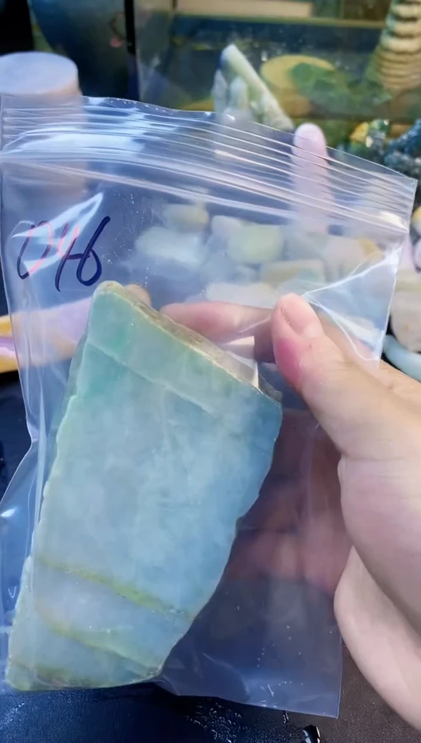 未镶嵌挂件翡翠寻****爱天然翡翠046