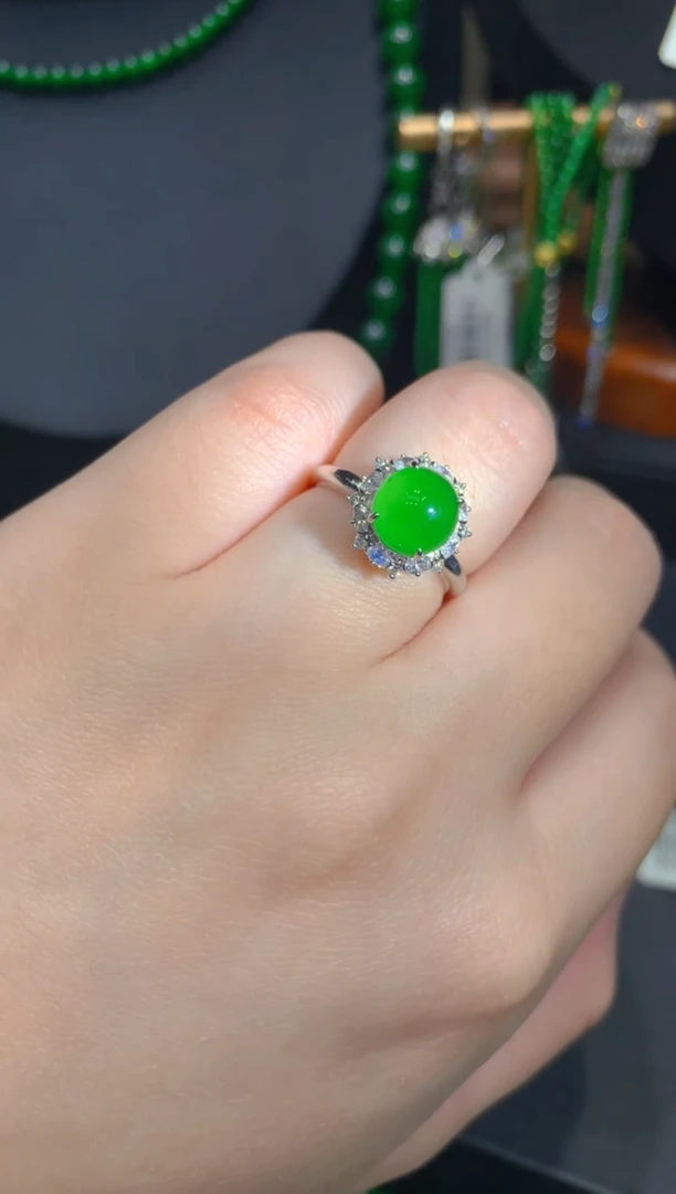 翡翠戒指铂Pt950镶嵌22一季