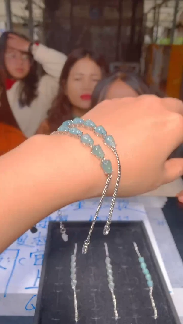 【闪购商品】定制翡翠未镶嵌5定制翡翠 多样性发货（发其一）