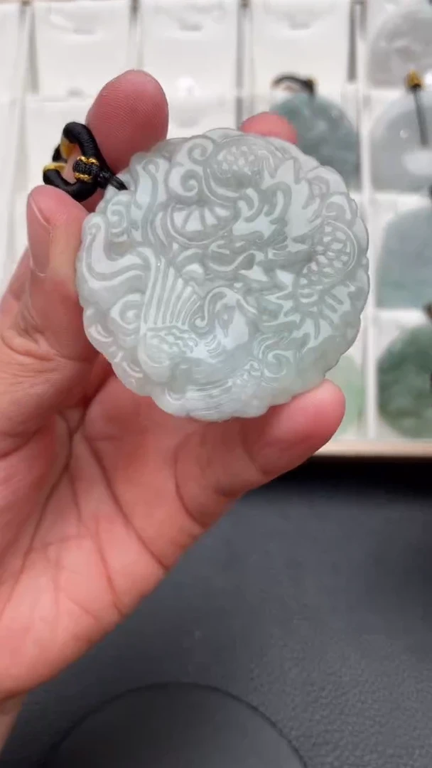 颈饰未镶嵌翡翠天然缅甸翡翠A货219