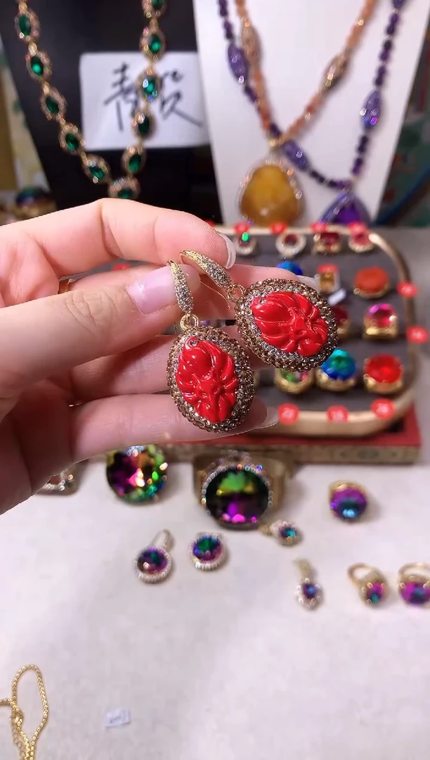 纯铜大理石红色九尾耳环