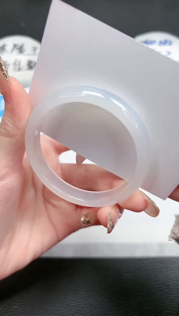 【闪购商品】石英质玉手镯未镶嵌23-52.1