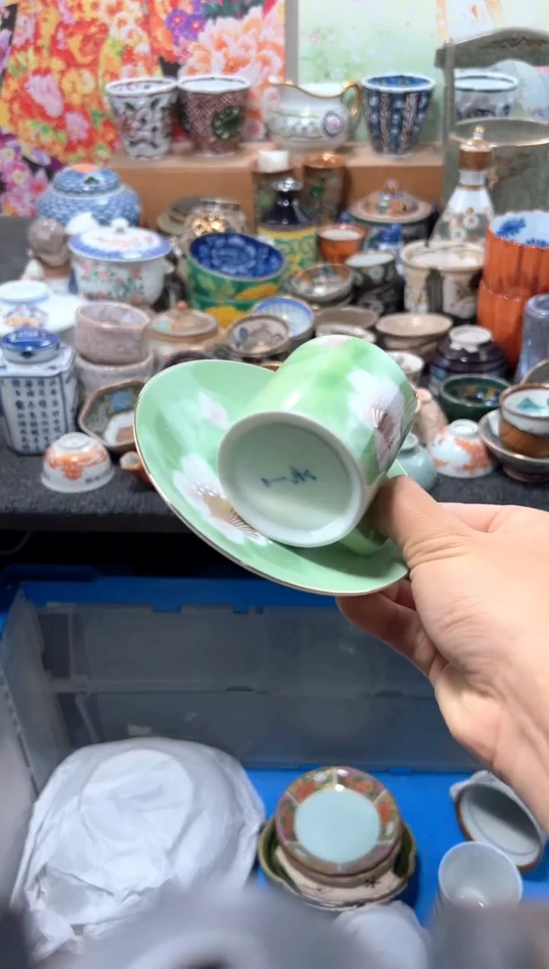 瓷片在****生夏目海外回流瓷器中古品。