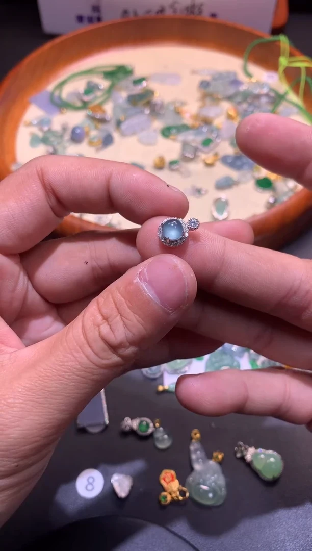 【闪购商品】翡翠吊坠(不含链)银S925镶嵌1