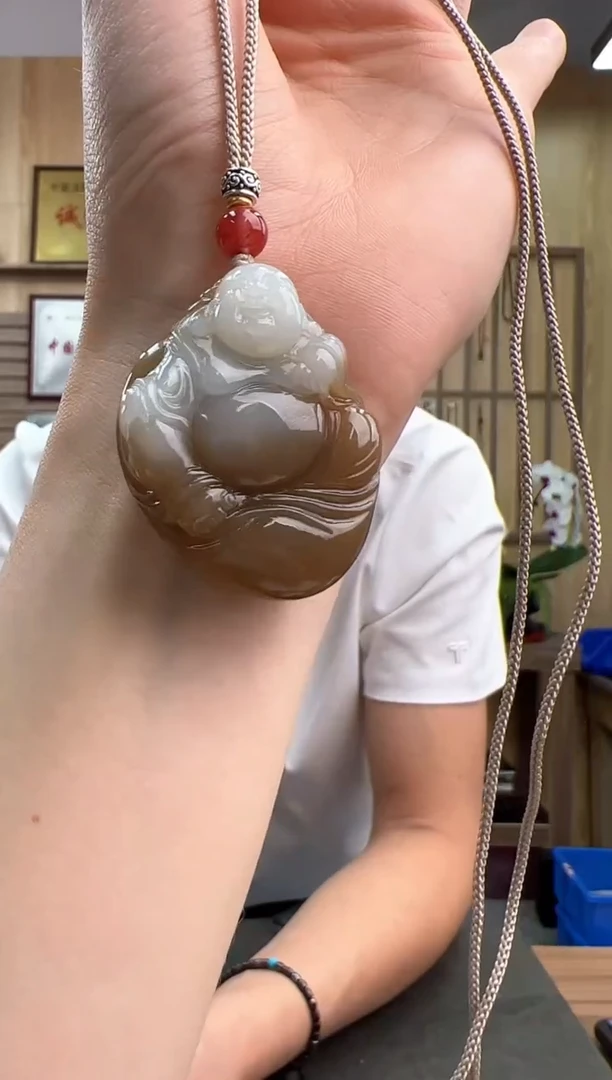 【闪购商品】和田玉颈饰银S925镶嵌和田玉糖白佛公吊坠