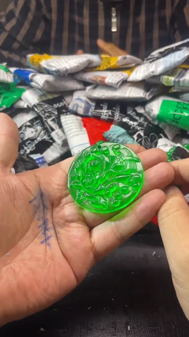 林子收货时尚吊坠FH360