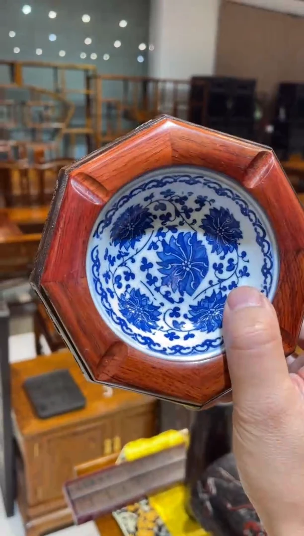 花梨木类烟灰缸、、、、、、