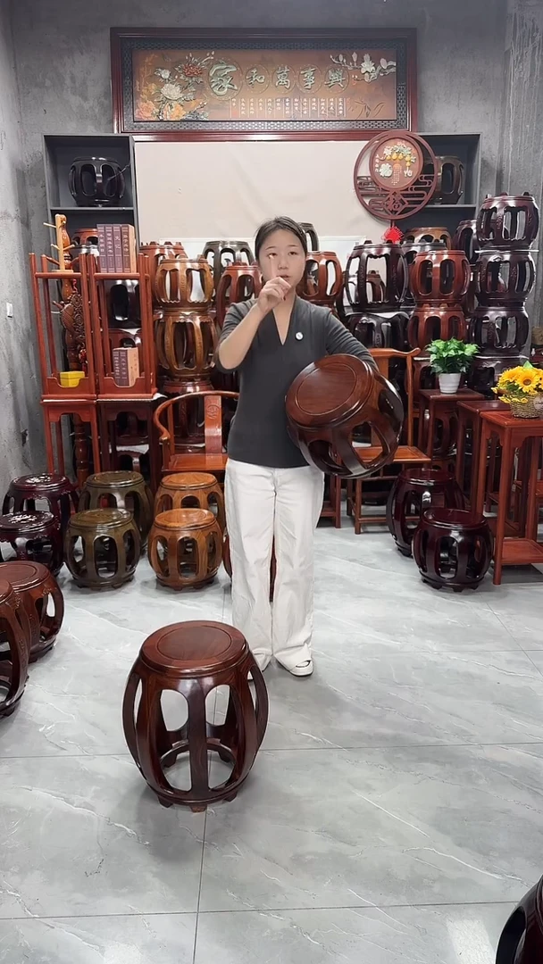 花梨木类家具胡桃色小号鼓凳一对（两条）