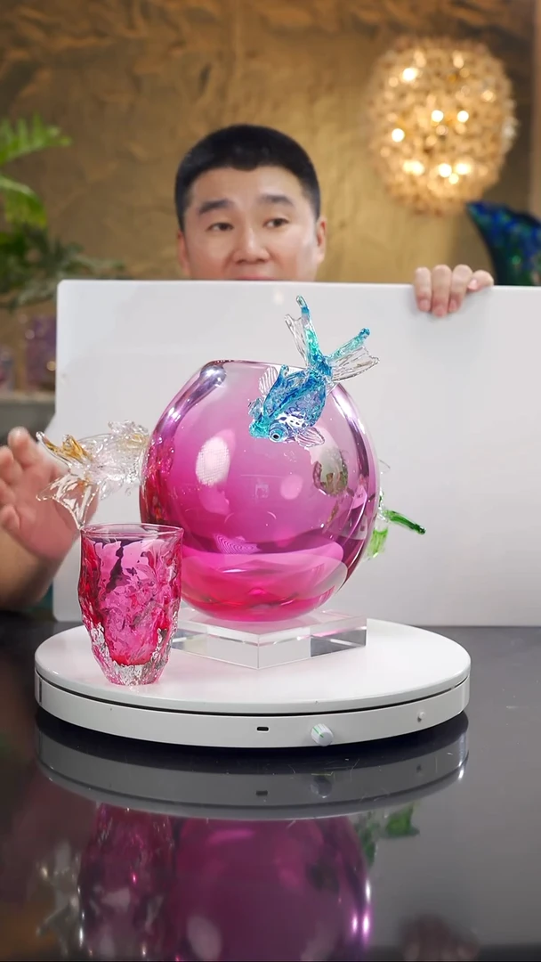 摆件半****主设计款金红金鱼花瓶摆件带设计款金红水杯