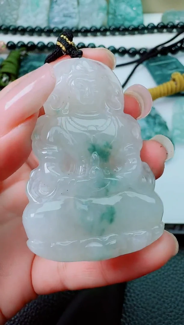 翡翠未镶嵌颈饰11111111111111