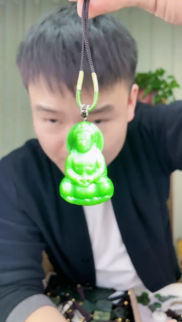未镶嵌和田玉挂件拍一发一，多样性发货！