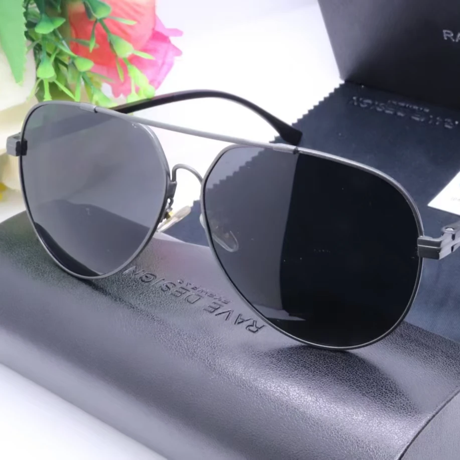 记忆金属偏光天阳境时尚墨镜男士防紫外线