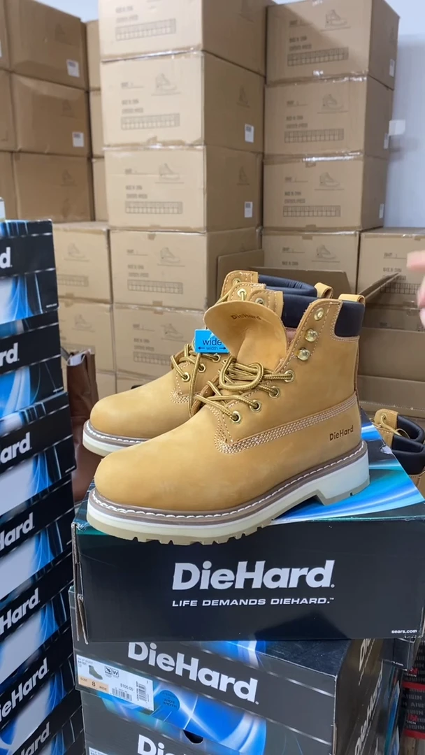 牛皮42.5码，84101，运动鞋码，工装靴 默认瑕疵