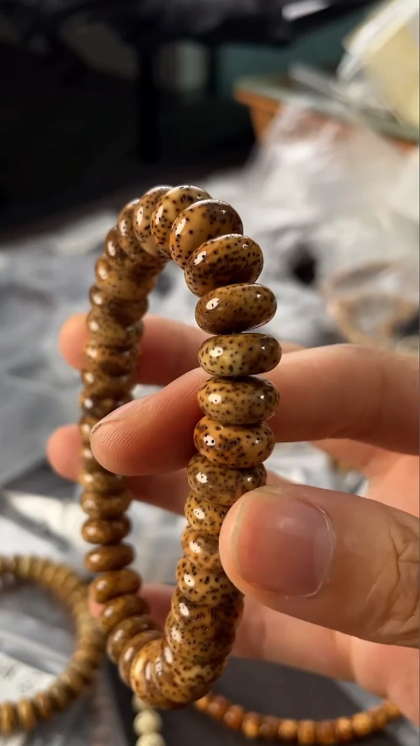 星月菩提手串精工级陈籽药片12*6手串（B）