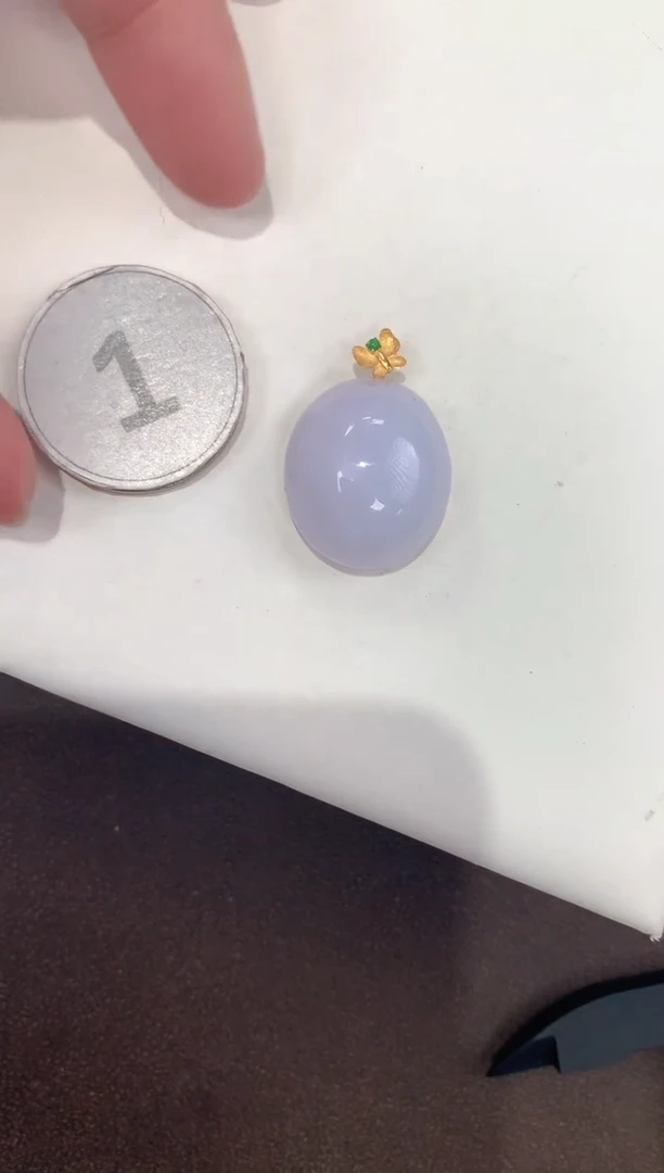 颈饰18K金镶嵌翡翠天然缅甸A货翡翠