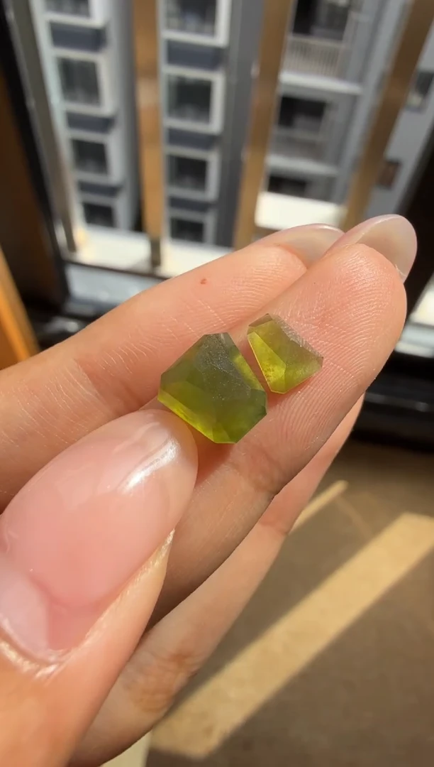 未镶嵌定制翡翠喵***喵2个切割800+80