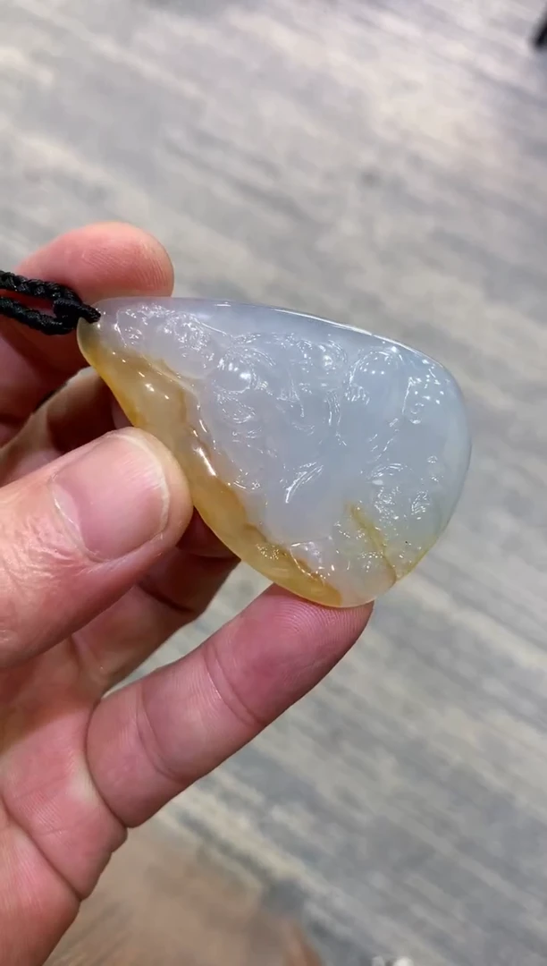 颈饰未镶嵌翡翠天然A货翡翠