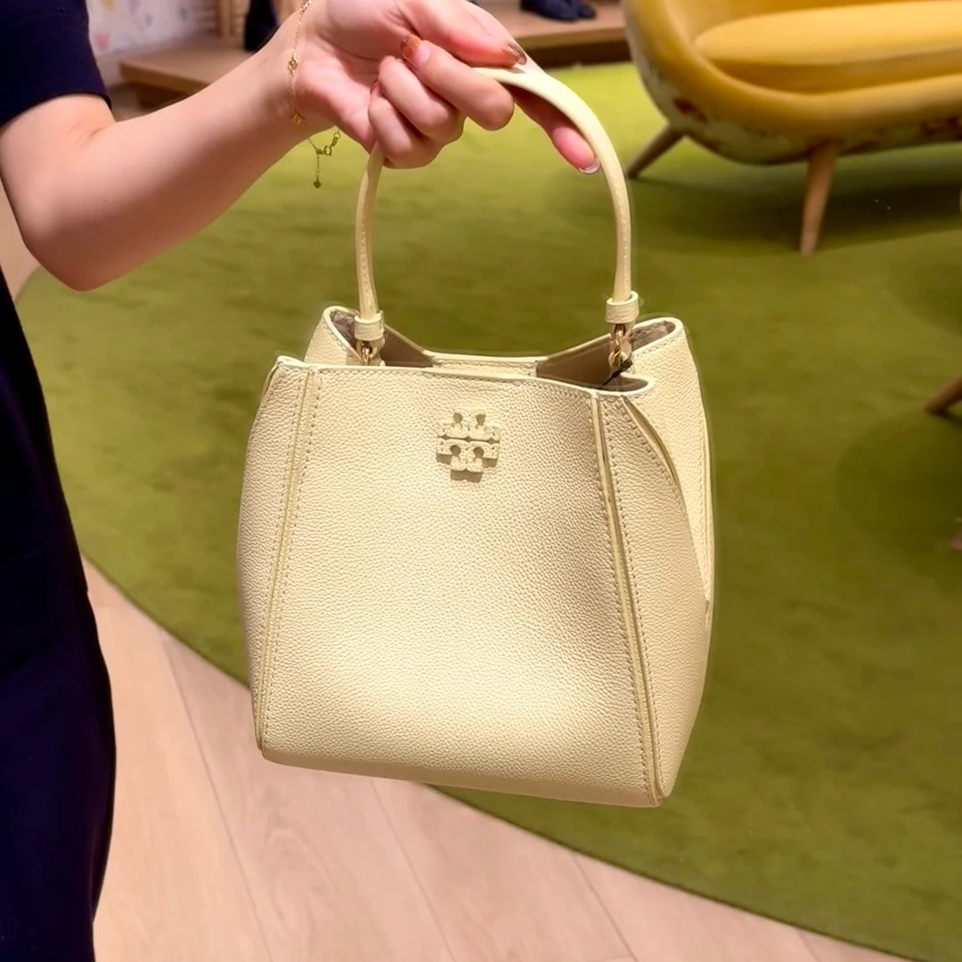 Tory Burch/汤丽柏琦(新款)小鸡黄水桶包斜挎包19786506357 25-26