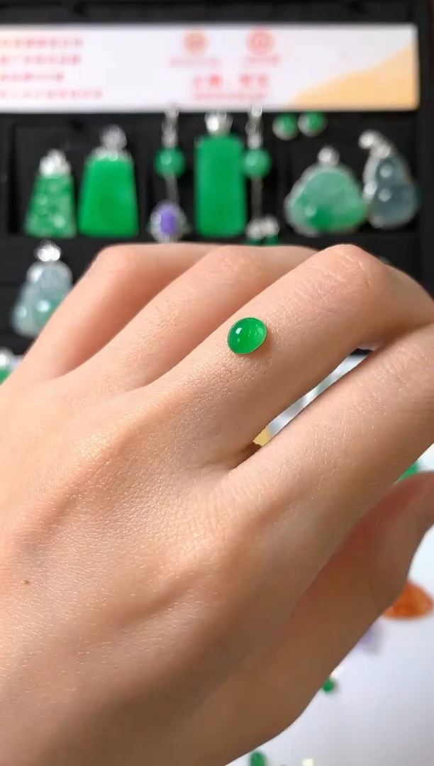 未镶嵌定制翡翠裸石（镶嵌定制）