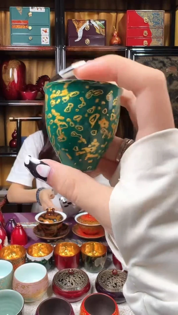 绿金一口杯-太古大漆
