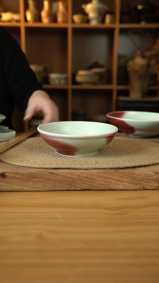 郎红系列的7英寸浅边圆盘1个