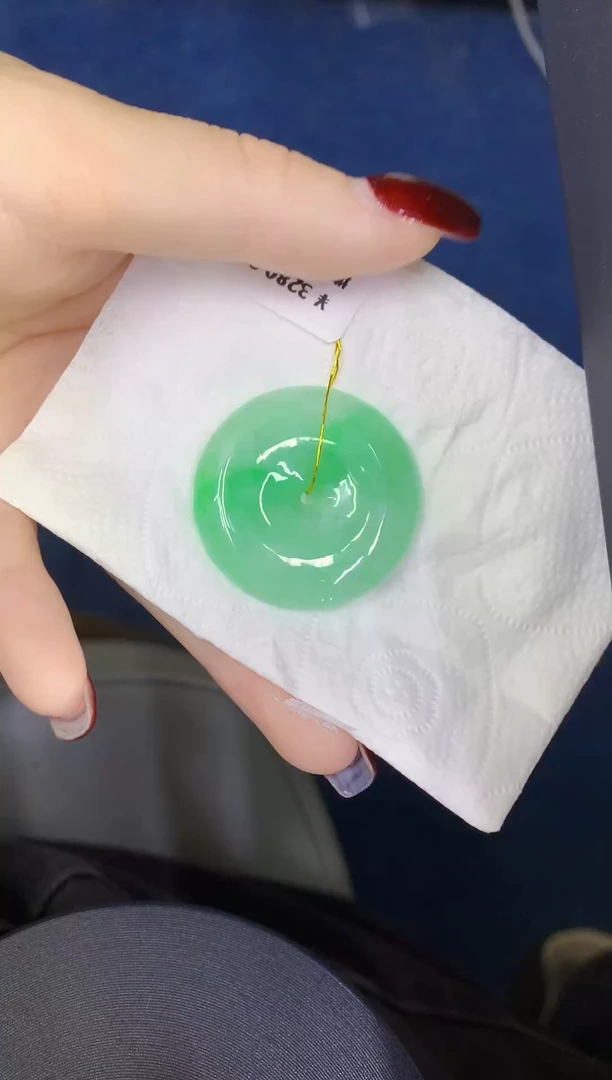 颈饰未镶嵌翡翠缅甸天然翡翠A货