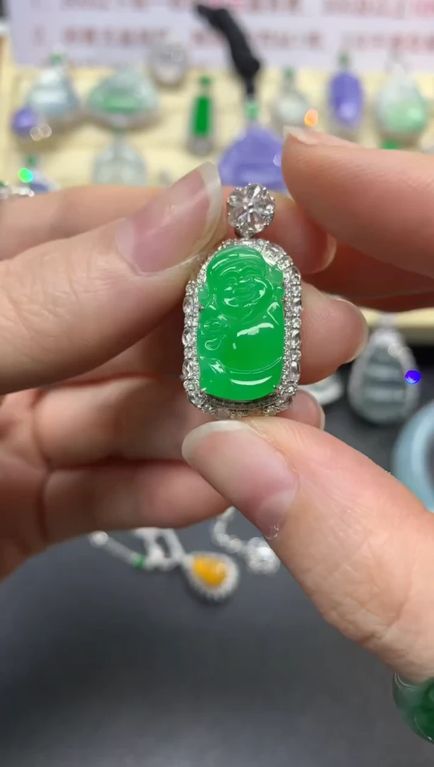 翡翠18K金镶嵌吊坠(不含链)吊坠|23500+2350