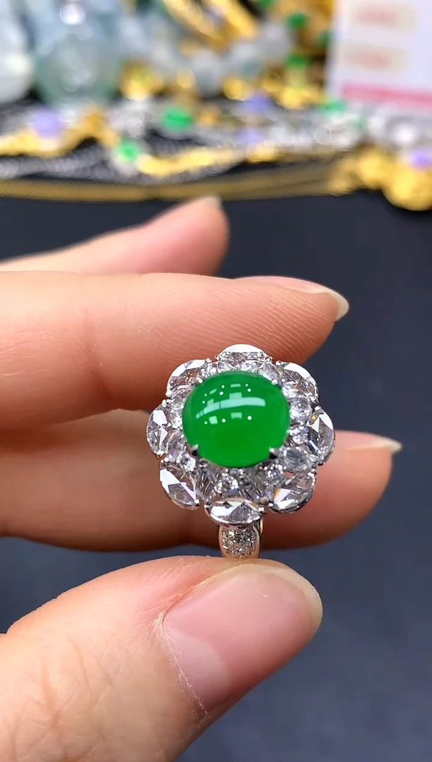 18K金镶嵌戒指翡翠552-中国好珍宝