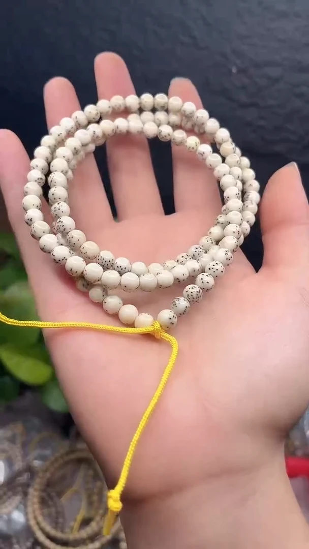 星月菩提吊坠海南星月菩提《A052》6X6圆珠长串