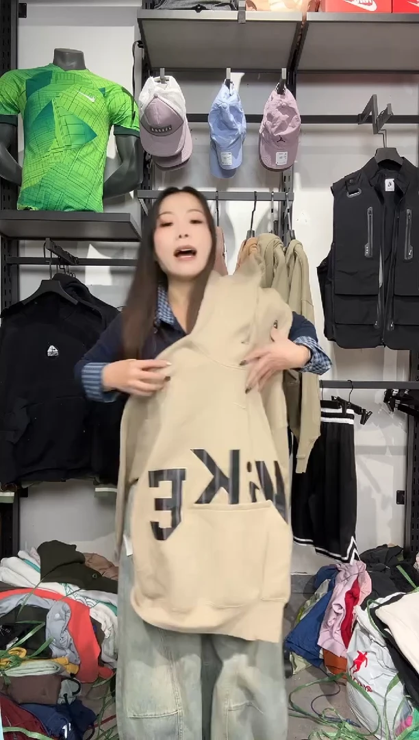 1647编码 瑕疵款直播间过款为准 尺码XS