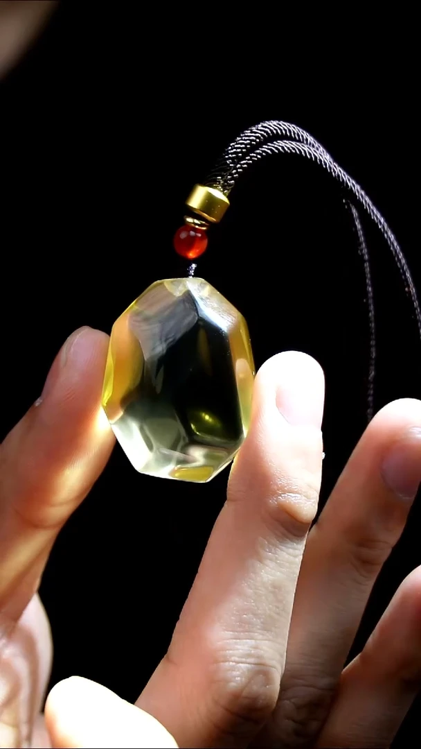 吊坠(赠链)未镶嵌水晶水晶