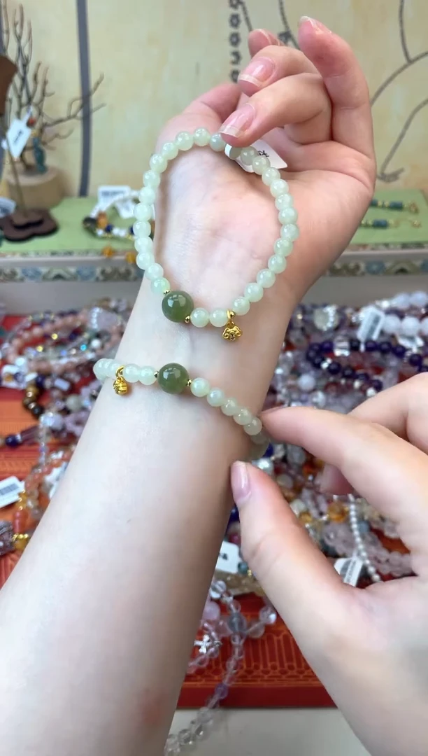 手饰和田玉未镶嵌344