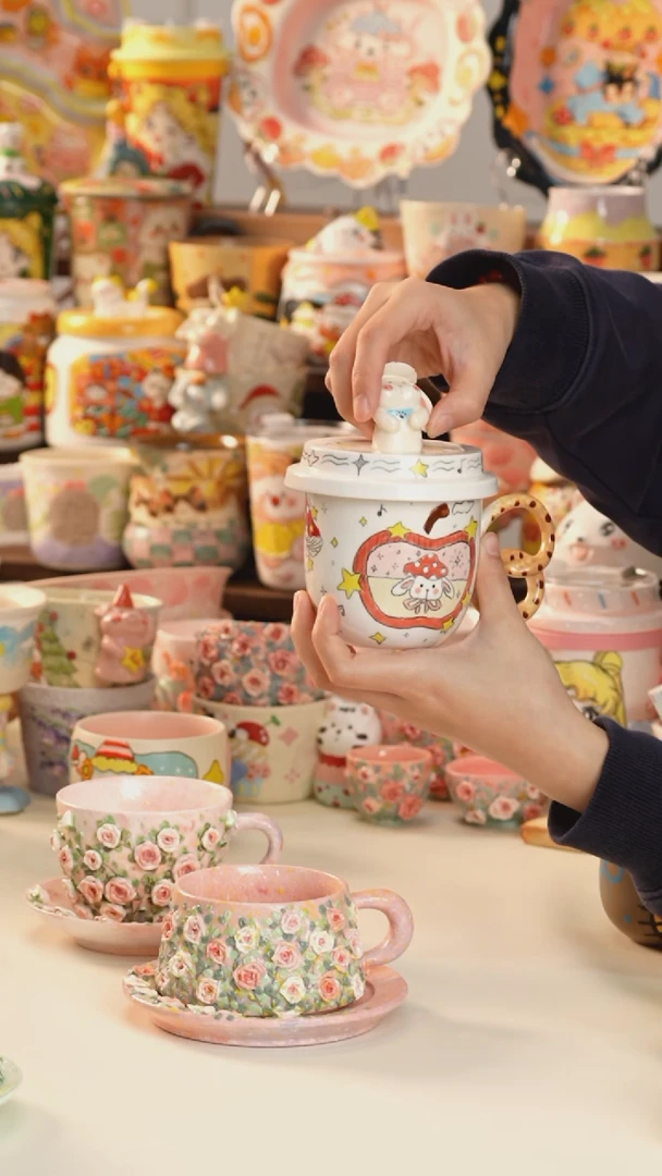 其他景德镇釉下彩手绘设计师款陶瓷