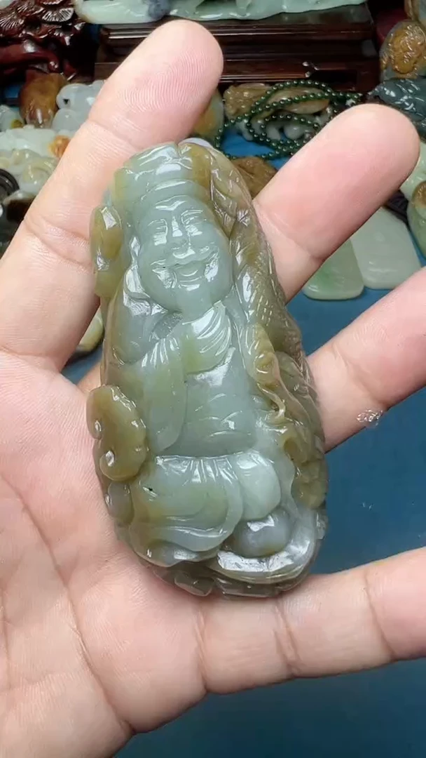 和田玉未镶嵌把件-