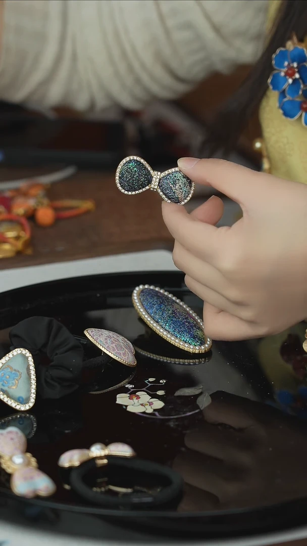 刺绣闪购纯手工非遗国风饰品