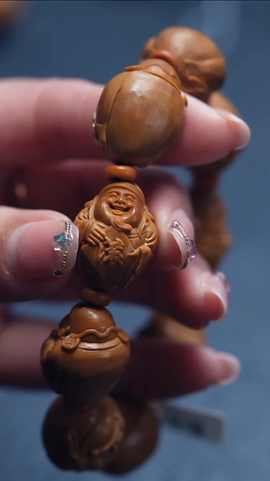 【闪购商品】橄榄核吊坠苏工橄榄核