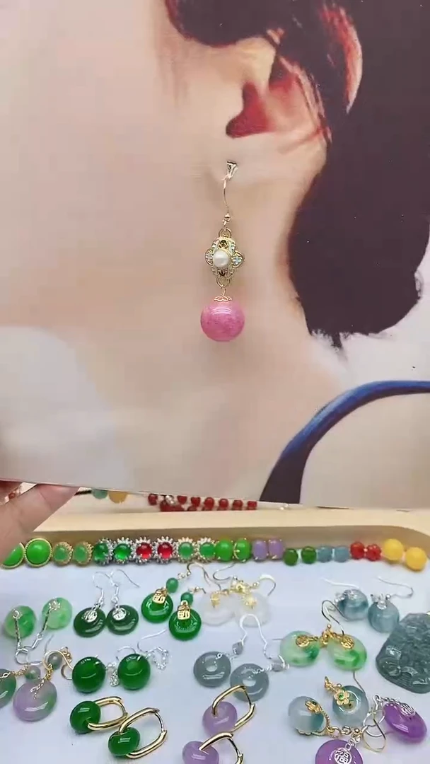 14K金镶嵌菱锰矿（红纹石）耳饰55