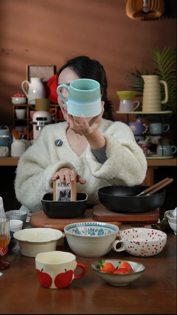 瓷片窑变绿色水杯 微瑕 凑满20发货