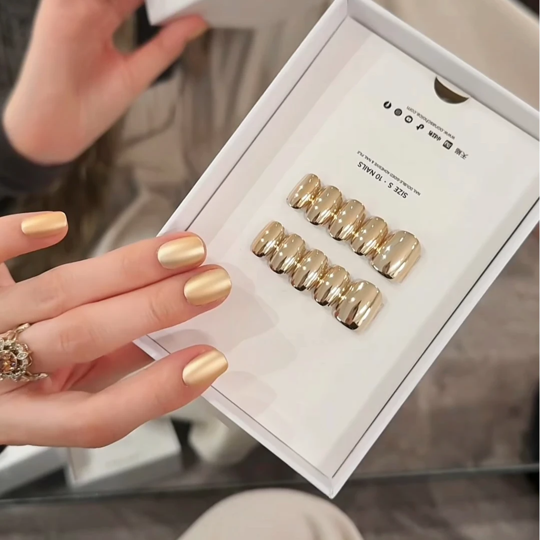 【古法金】重磅新款周某福黄金质感新年吸金美甲磨砂哑光金色穿戴甲