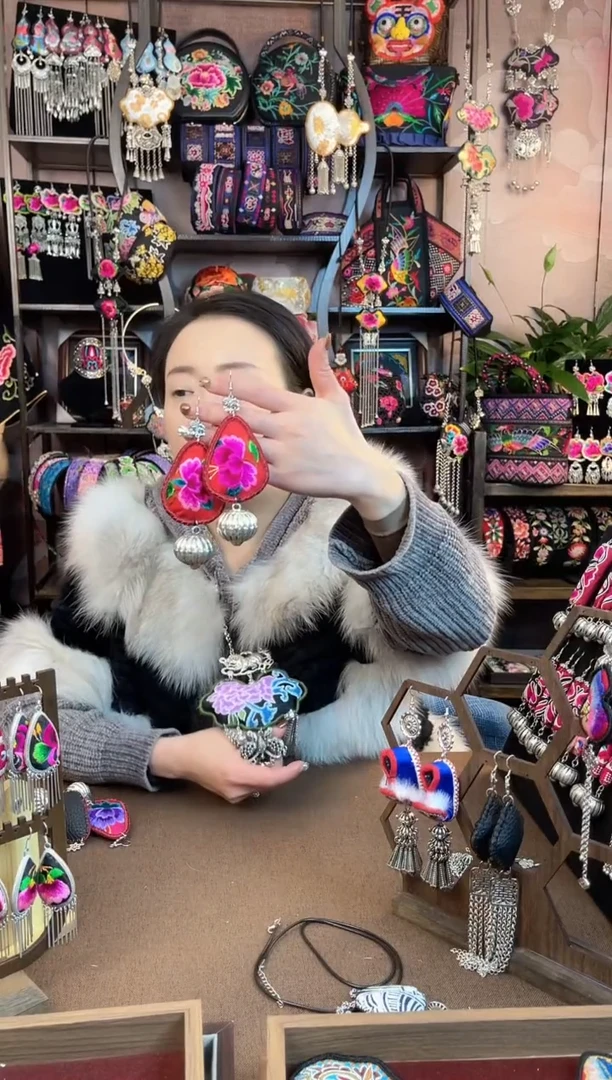 织绣 民族风手工非遗老绣饰品258