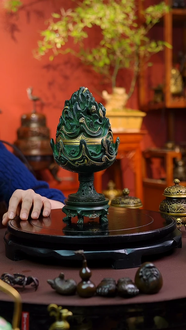 【闪购商品】带底座博山熏香炉